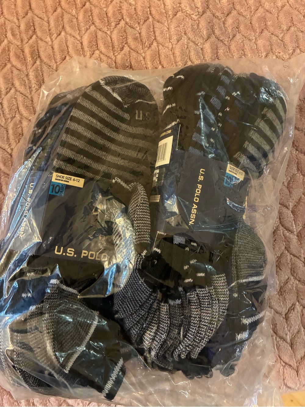 U.S. Polo Assn. Black and Gray Men's No-Show Sock Pack